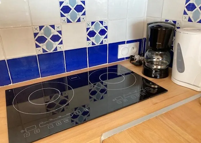 Studio 8Eme Etage Vue Mer Le Lavandou - Fr-1-308-160 * Le Lavandou