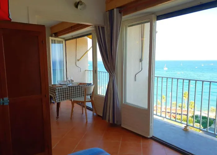 Studio 8Eme Etage Vue Mer Le Lavandou - Fr-1-308-160 * Le Lavandou